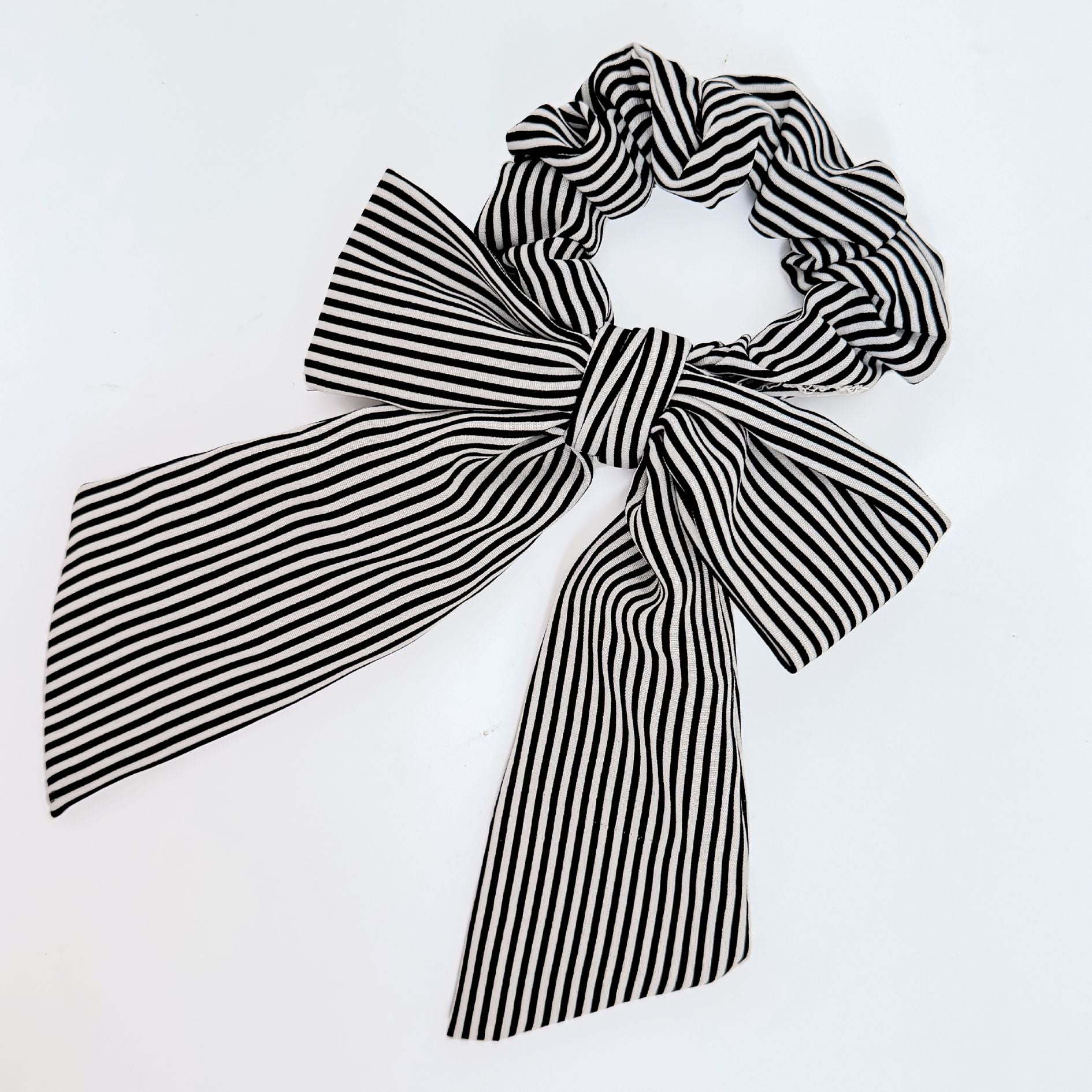 Black and White Stripe Hair Tie